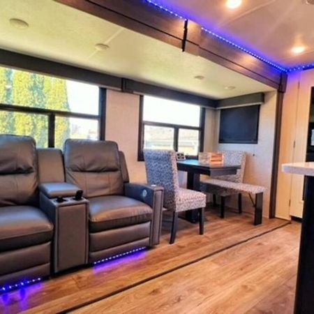 דירות Luxury Glamping Near Idaho Event Center In נמפה מראה חיצוני תמונה