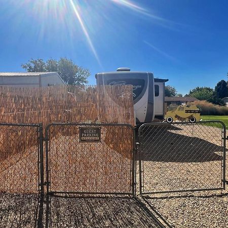 דירות Luxury Glamping Near Idaho Event Center In נמפה מראה חיצוני תמונה